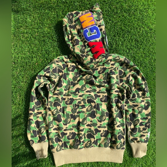 Size M - Picture 2 of 7